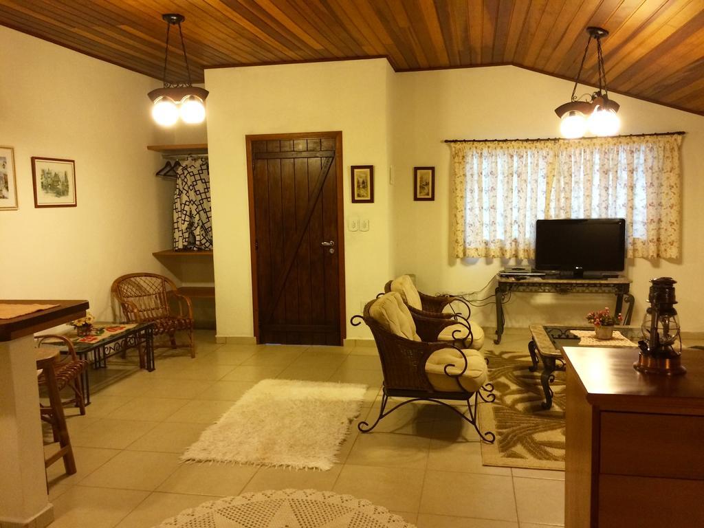 Chalé Aconchegante Villa Monte Verde  Habitación foto